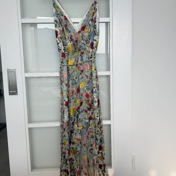 Alice + Olivia Floral High-Low Midi Dress - Picture 5 of 7